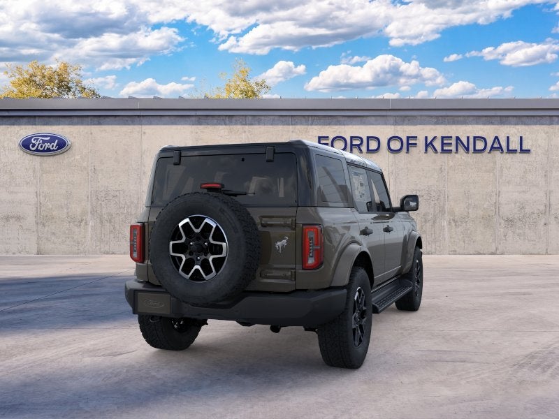 2026 Ford Bronco Outer Banks®