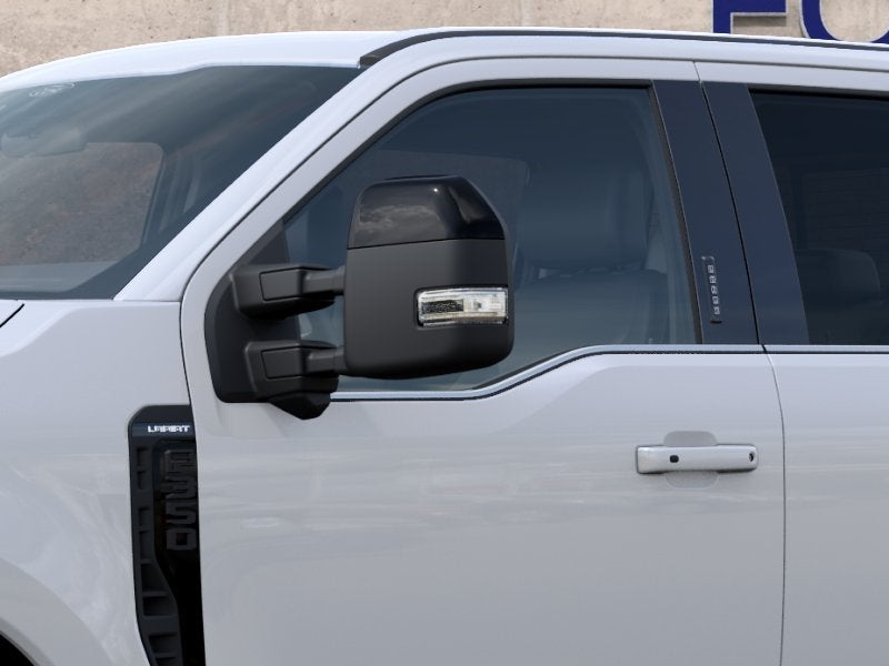 2027 Ford Super Duty F-350® Lariat®