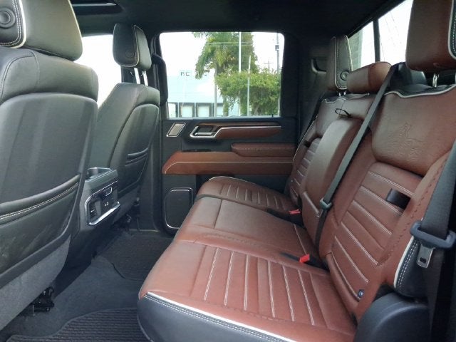 2025 GMC Sierra 2500HD Denali Ultimate