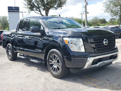 2021 Nissan Titan SV