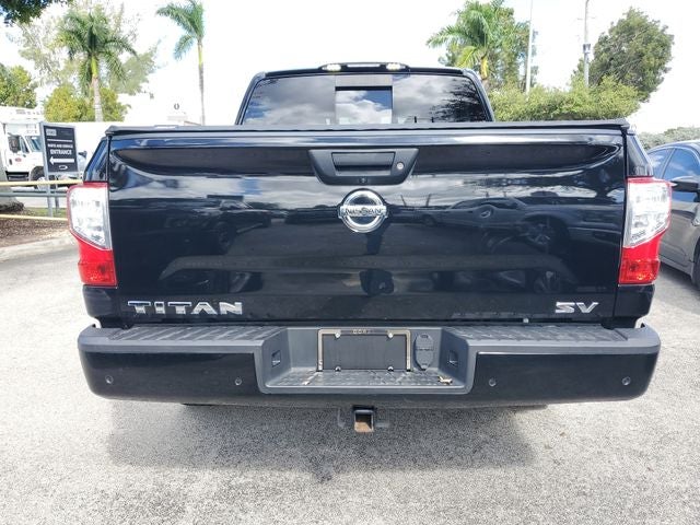 2021 Nissan Titan SV