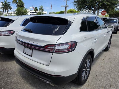 2022 Lincoln Nautilus Standard