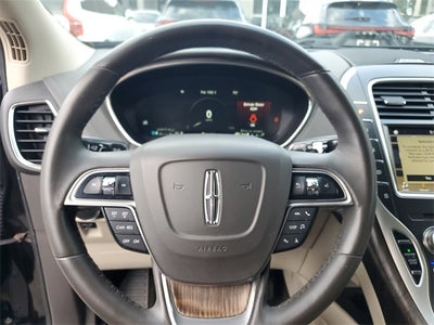 2019 Lincoln Nautilus Select