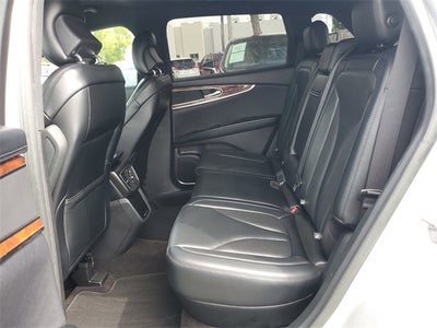 2019 Lincoln Nautilus Select