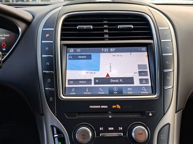 2019 Lincoln Nautilus Black Label