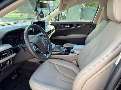 2023 Lincoln Nautilus Standard