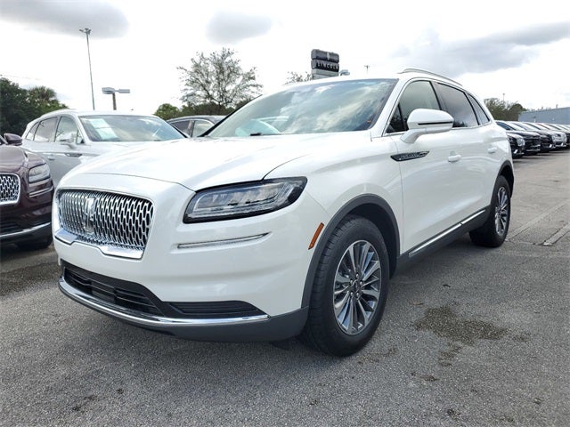 2023 Lincoln Nautilus Standard