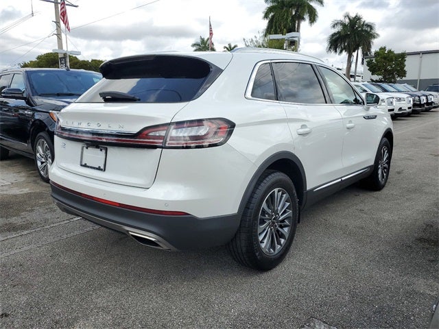 2023 Lincoln Nautilus Standard