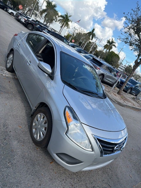 2018 Nissan Versa 1.6 SV