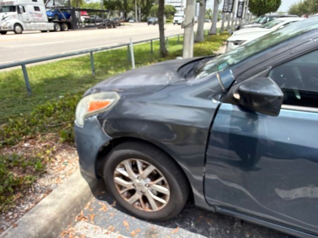 Used 2016 Nissan Versa Sedan SV with VIN 3N1CN7AP8GL825447 for sale in Miami, FL