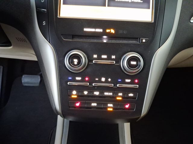 2019 Lincoln MKC Standard