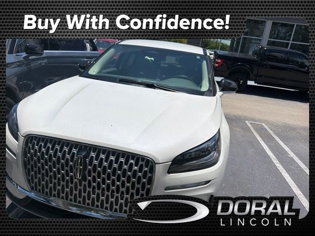 2024 Lincoln Corsair Premiere FWD's photo
