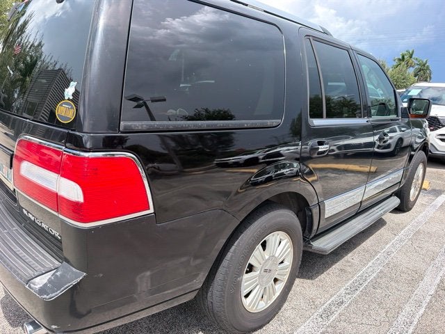 2007 Lincoln Navigator 2WD 4dr