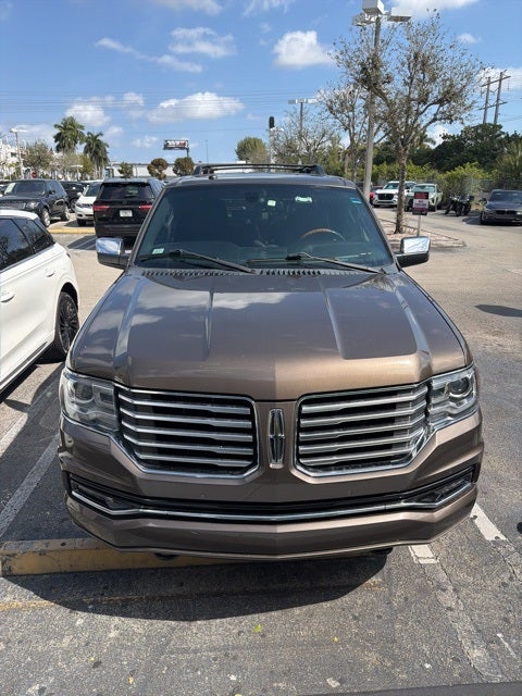 2017 Lincoln Navigator Select