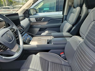 2024 Lincoln Navigator Black Label