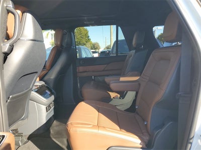 2023 Lincoln Navigator L L Reserve
