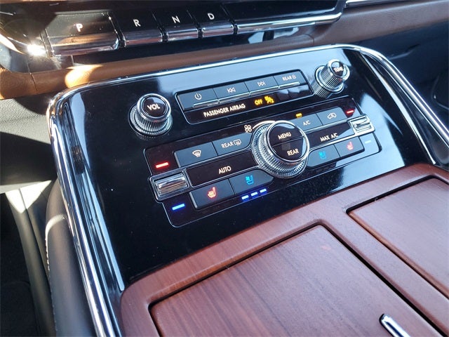 2023 Lincoln Navigator L L Reserve