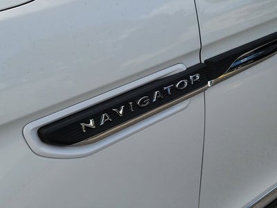 2024 Lincoln Navigator L Reserve