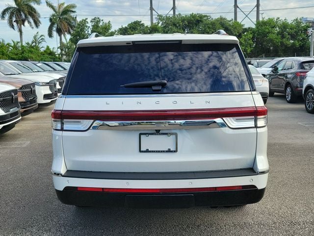 2024 Lincoln Navigator L Reserve