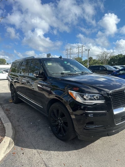 2022 Lincoln Navigator L Reserve