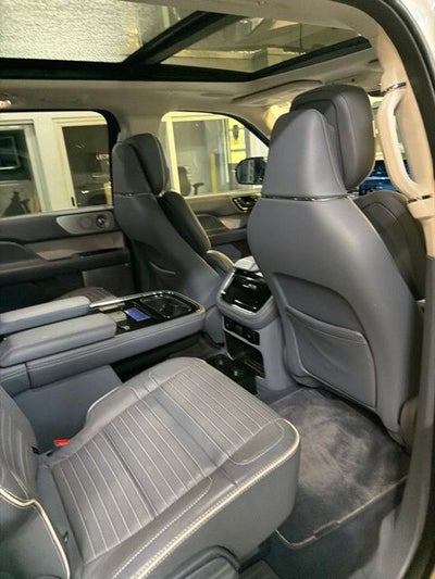 2023 Lincoln Navigator L Black Label