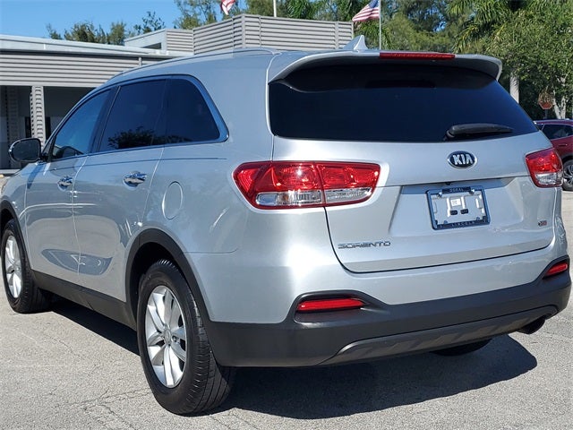 2018 Kia Sorento LX
