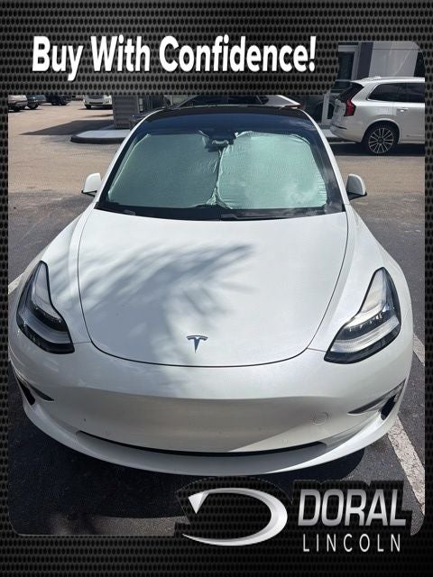 2021 Tesla Model 3 Standard Range Plus's photo
