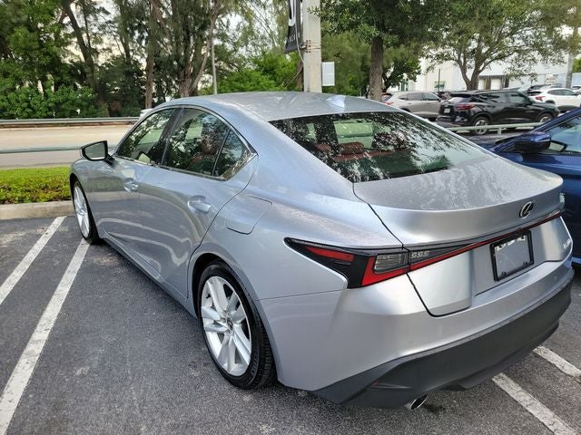 2025 Lexus IS 300