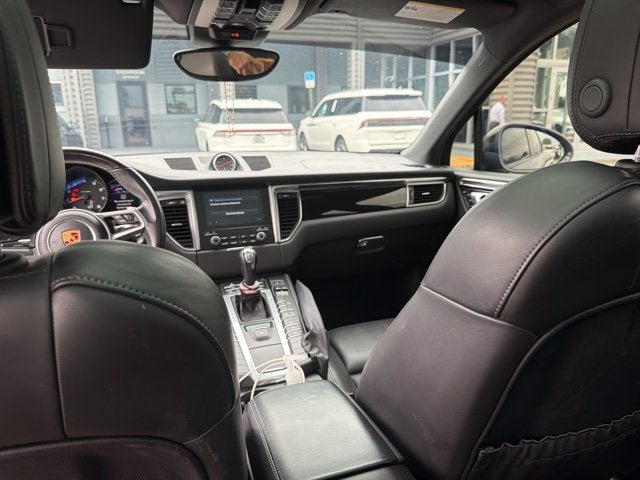 2018 Porsche Macan AWD