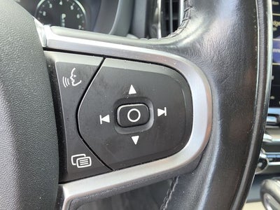 2018 Volvo XC60 T6 Momentum