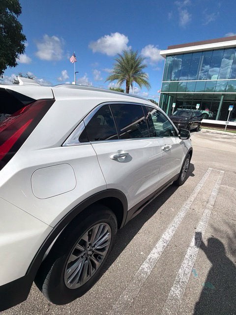2024 Cadillac XT4 Premium Luxury