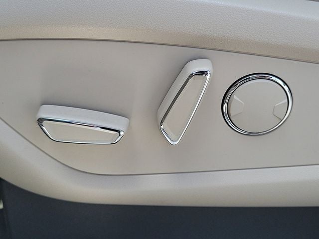 2019 Lincoln Nautilus Standard