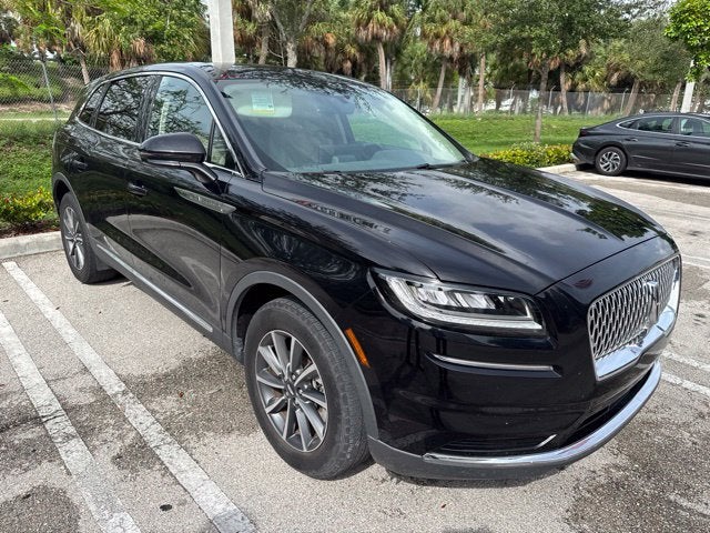 2022 Lincoln Nautilus Standard