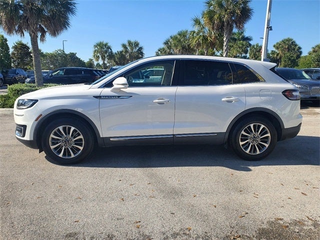 2019 Lincoln Nautilus Select