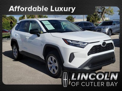 2024 Toyota RAV4 LE
