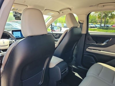 2025 Lincoln Corsair Premiere