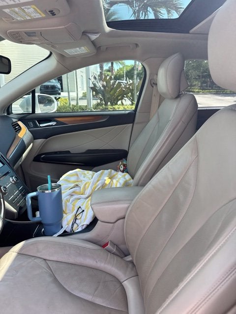 2019 Lincoln MKC Select