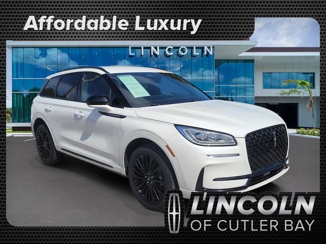 2023 Lincoln Corsair Reserve FWD's photo