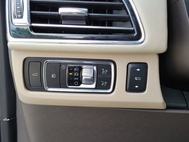2022 Lincoln Navigator L Reserve