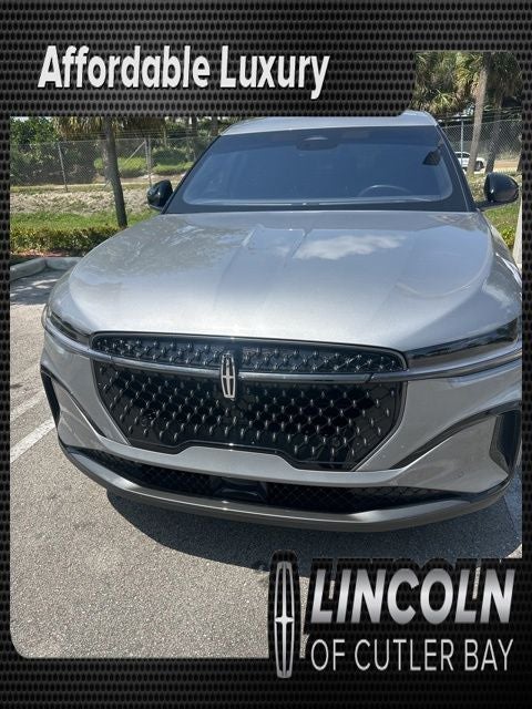 2024 Lincoln Nautilus Premiere AWD's photo
