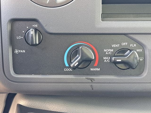 2025 Ford E-350SD Base Cutaway