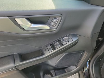 2024 Ford Escape Plug-In Hybrid Base