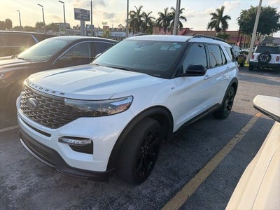 2023 Ford Explorer ST-Line