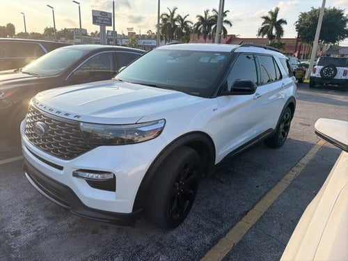 2023 Ford Explorer ST-Line