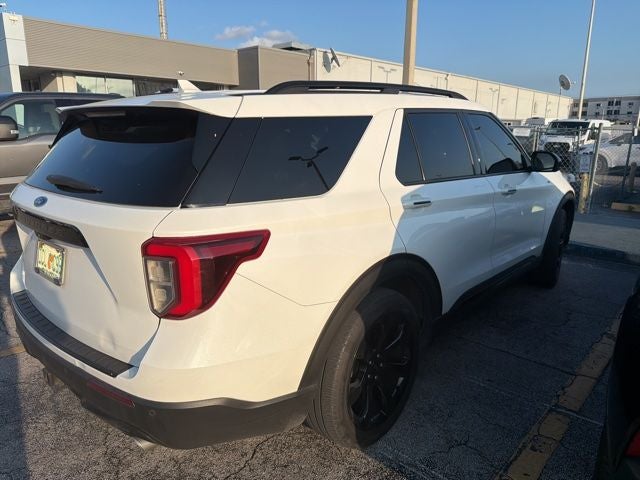 2023 Ford Explorer ST-Line
