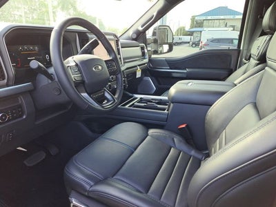 2025 Ford F-250SD Platinum