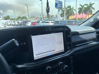 2025 Ford F-350SD Lariat DRW