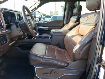 2023 Ford F-450SD King Ranch DRW