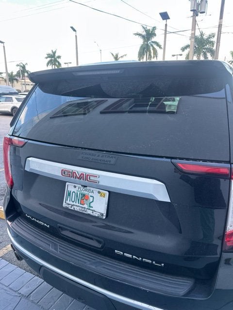 2022 GMC Yukon XL Denali