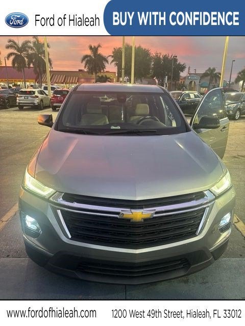 2023 Chevrolet Traverse LS